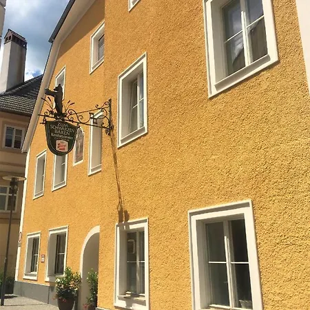 Gasthof-pension Schwarzer Baer Alojamento de Acomodação e Pequeno-almoço
