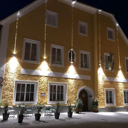 Gasthof-pension Schwarzer Baer 3* وایدهوفن آن در یبس