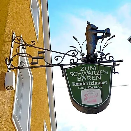 Gasthof-pension Schwarzer Baer Alojamento de Acomodação e Pequeno-almoço